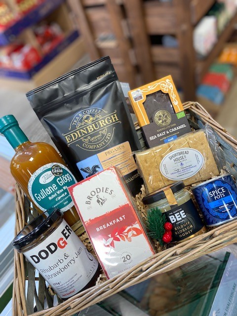 Dunbar Locally Sourced Hamper